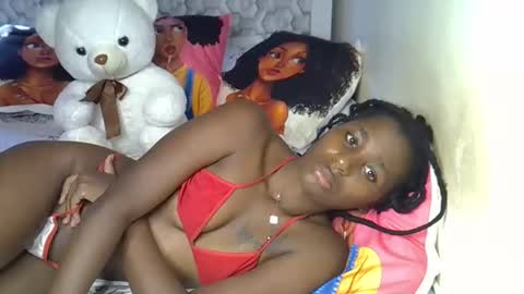 Snapshot of lovelytin chatting on February 2026 10:48:01 AM lovelytin online show from February 2026 10:48:01 AM