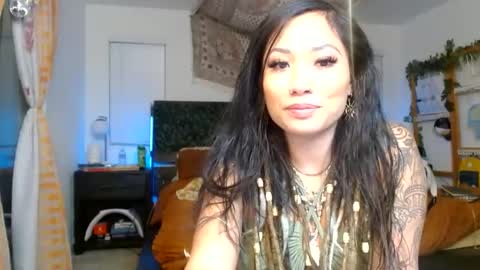 lovelyxmacii online show from September 2025 04:34:02 AM