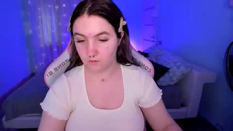 Julia  online show from February 2026 08:12:02 AM