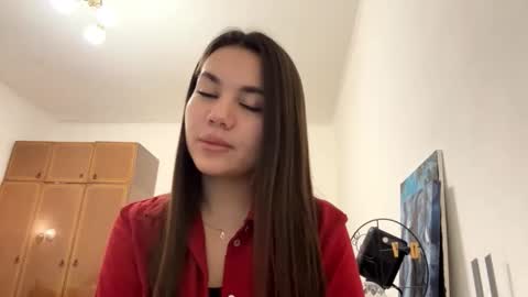 Snapshot of lovelyy_lovely chatting on November 2025 03:10:02 PM Kalie online show from November 2025 03:10:02 PM