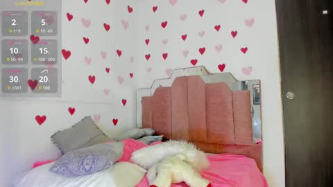 Snapshot of lovequeen02 chatting on February 2025 11:38:02 AM L O V E online show from February 2025 11:38:02 AM