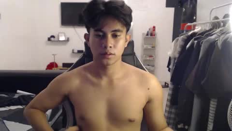 loverboyph04 online show from October 2025 04:27:02 PM