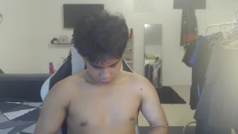 loverboyph04 online show from November 2025 01:30:02 AM