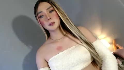 lovers moon22 online show from February 2025 02:28:01 AM