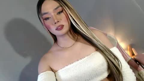 lovers moon22 online show from February 2025 02:03:01 AM