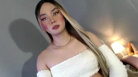 lovers moon22 online show from February 2025 12:46:01 AM