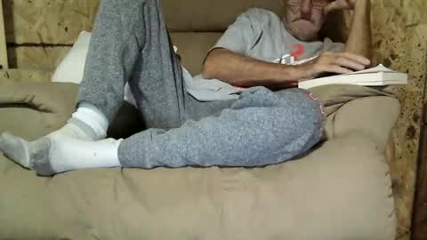 just here to have fun and cum online show from November 2025 11:00:02 AM