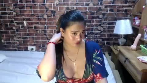 Ryn online show from January 2025 11:26:01 PM