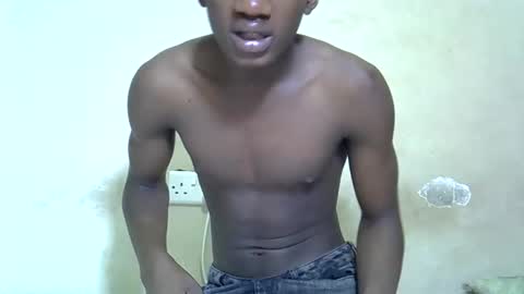 Snapshot of lovics chatting on November 2025 04:40:01 PM lovics online show from November 2025 04:40:01 PM