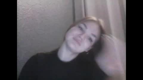 loviesimone online show from October 2025 10:38:01 PM