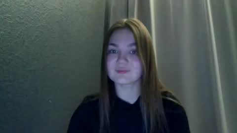 loviesimone online show from November 2025 09:03:02 PM