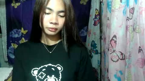Snapshot of loving_rhean chatting on June 2026 11:10:01 AM loving_rhean online show from June 2026 11:10:01 AM