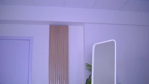 Snapshot of lovingblondie chatting on February 2025 04:37:02 AM Nora online show from February 2025 04:37:02 AM