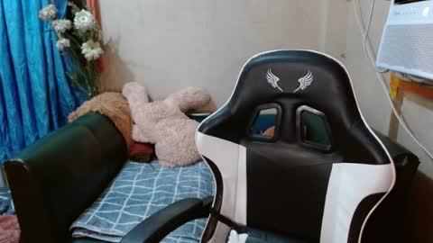 Marie online show from July 2026 11:12:01 AM