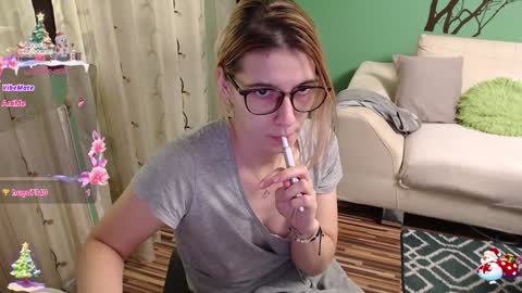 Antonia online show from December 2024 12:07:02 PM