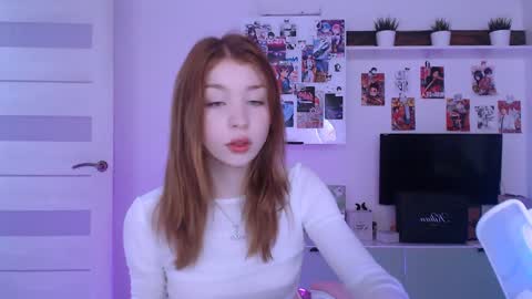 Loly online show from December 2024 07:54:01 PM