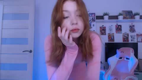 Loly online show from December 2024 08:50:02 PM