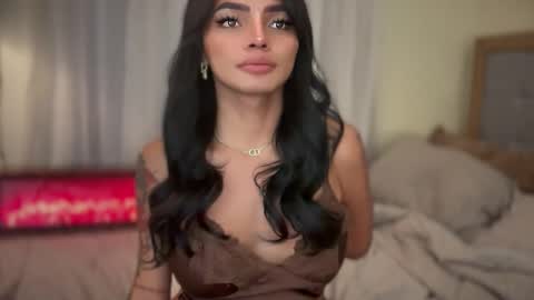 Snapshot of lowla_19 chatting on April 2026 06:38:01 PM Candice online show from April 2026 06:38:01 PM