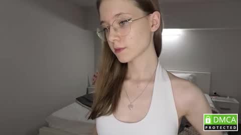 Karmell online show from November 2025 07:24:01 PM