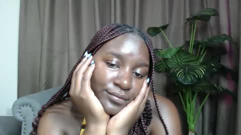 loyalcutie online show from January 2025 04:49:01 AM