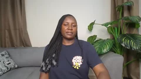 loyalcutie online show from March 2026 04:51:02 AM