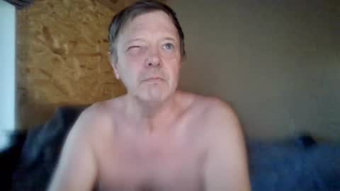 Snapshot of lu485947452685193669 chatting on July 2026 06:47:02 PM lu485947452685193669 online show from July 2026 06:47:02 PM