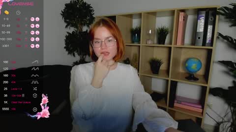 Snapshot of lu_muon chatting on February 2025 04:18:02 AM lu_muon online show from February 2025 04:18:02 AM