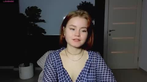 Snapshot of lu_muon chatting on February 2025 01:09:02 AM lu_muon online show from February 2025 01:09:02 AM