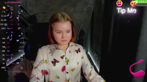 Snapshot of lu_muon chatting on February 2025 07:31:01 AM lu_muon online show from February 2025 07:31:01 AM