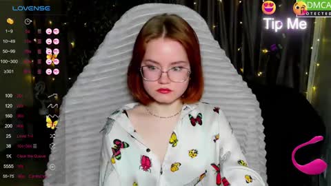 Snapshot of lu_muon chatting on March 2025 01:43:01 AM lu_muon online show from March 2025 01:43:01 AM