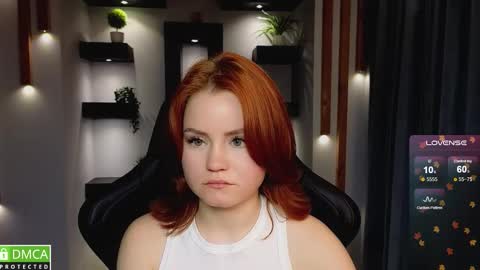 Snapshot of lu_muon chatting on September 2025 08:27:02 AM lu_muon online show from September 2025 08:27:02 AM