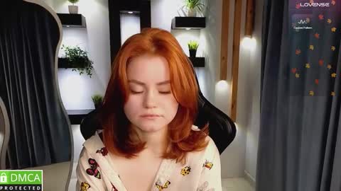 Snapshot of lu_muon chatting on November 2025 01:18:01 AM lu_muon online show from November 2025 01:18:01 AM