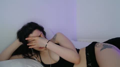 luana online show from February 2026 10:22:01 PM