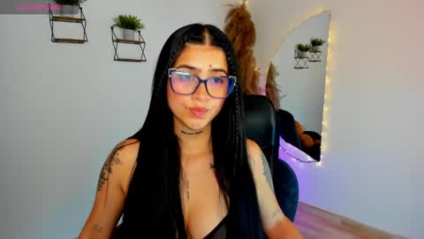 Luana online show from January 2025 02:11:01 PM