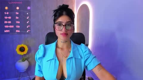 Luana online show from September 2025 12:06:01 PM