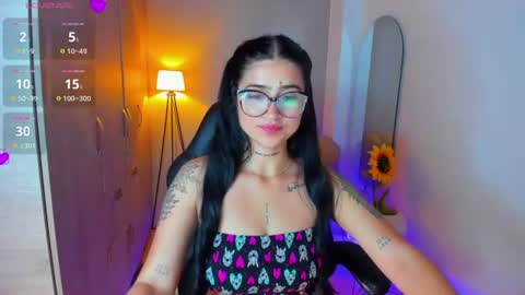 Luana online show from July 2026 12:09:02 PM