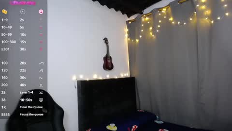 lUAN online show from December 2024 11:22:01 AM