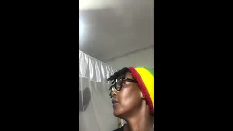 luannecrazy online show from June 2026 07:27:02 PM