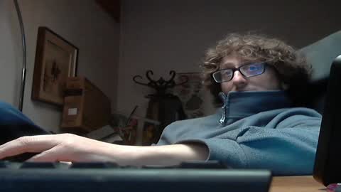 luca78 online show from December 2024 08:41:01 AM