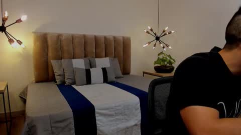 luca_morettii online show from September 2025 12:15:02 PM