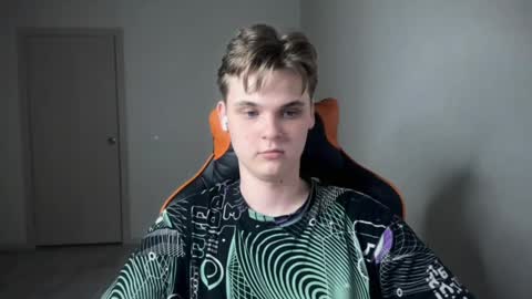 Lucas Gill online show from January 2025 11:31:01 PM