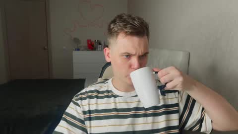 Lucas Gill online show from November 2025 06:51:02 AM