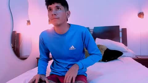 Snapshot of lucas_dream chatting on June 2026 11:44:02 AM lucas_dream online show from June 2026 11:44:02 AM