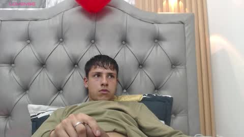  LUCAS RIVAS  online show from February 2026 10:39:01 PM