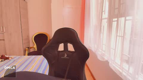 lucas_xo online show from October 2025 08:29:02 PM