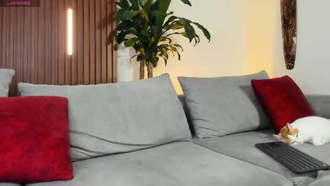 LUCA SANTOS online show from April 2026 04:39:02 AM