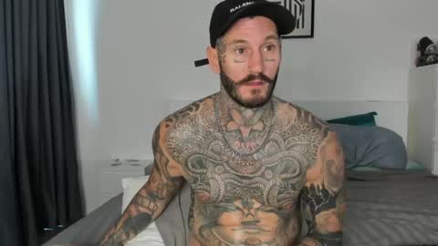 lucasexclusive online show from April 2026 06:09:01 AM