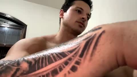 lucasfit24 online show from January 2025 02:43:02 AM