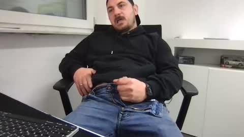 Snapshot of lucca_italiano chatting on April 2026 11:24:02 AM lucca_italiano online show from April 2026 11:24:02 AM