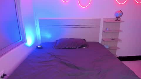 Luccas Ferreira online show from November 2025 07:21:01 PM